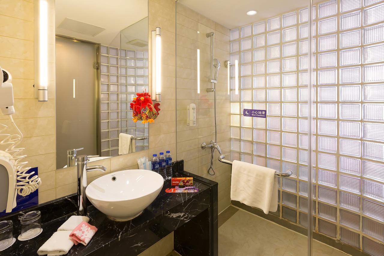 Holiday Inn Express Suzhou Changjiang By Ihg Exterior photo